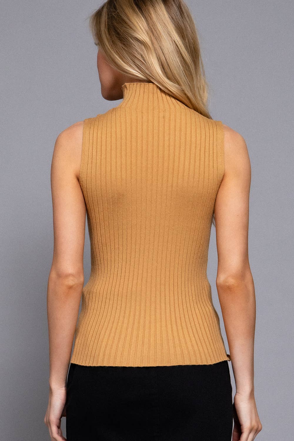 Sleeveless High Neck Rib Top-OS