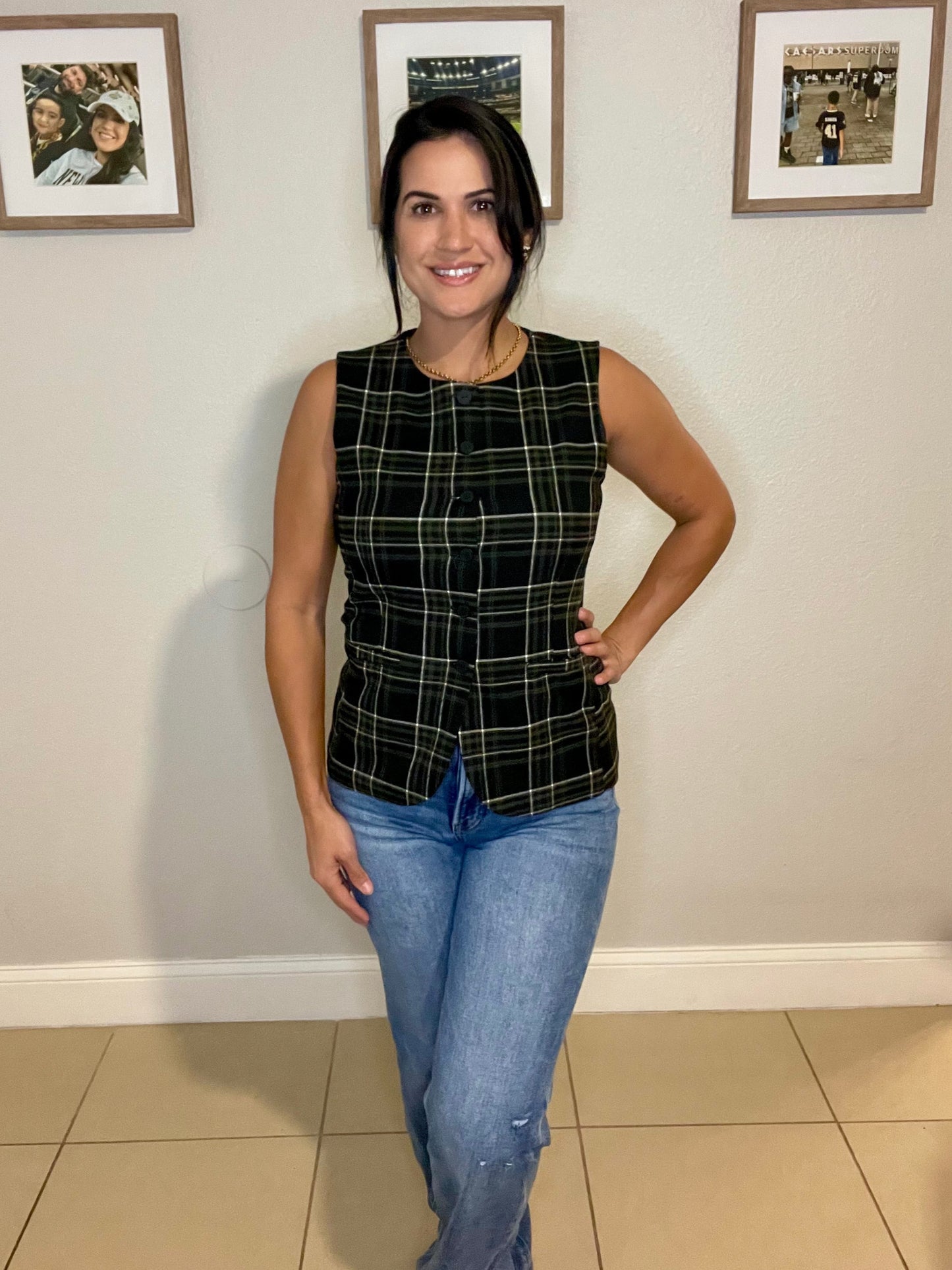 Round Neck Button Down Check Woven Vest-OS