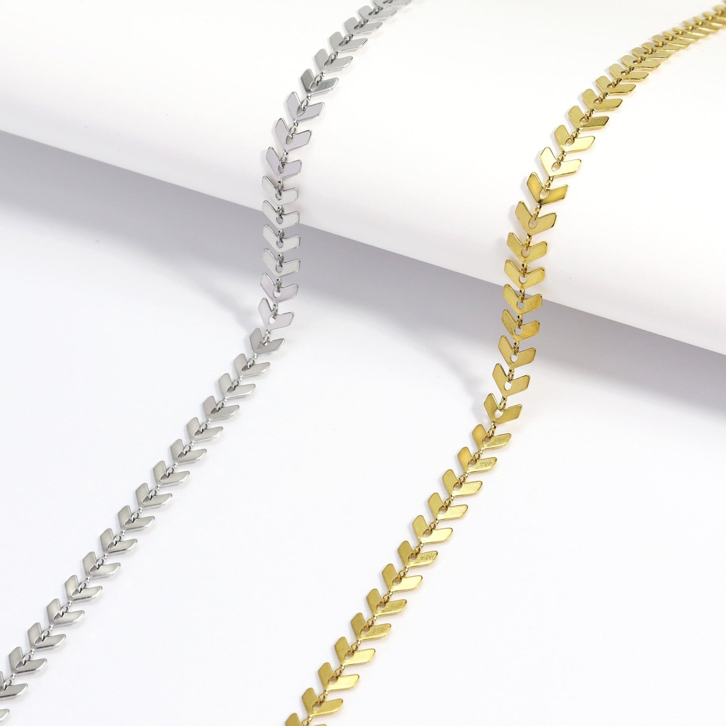 Chevron Chain Necklace-OS