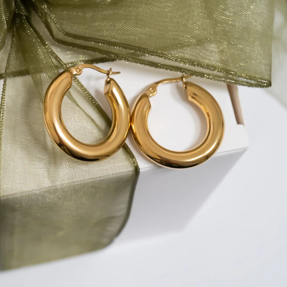Chunky Hoop Earring- OS