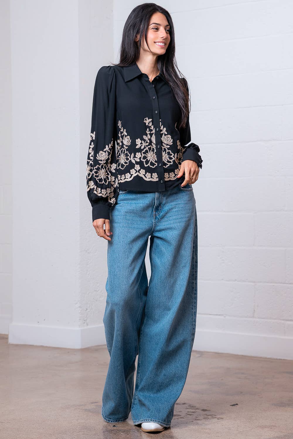 Long Sleeve Flower Embroided Button Shirt