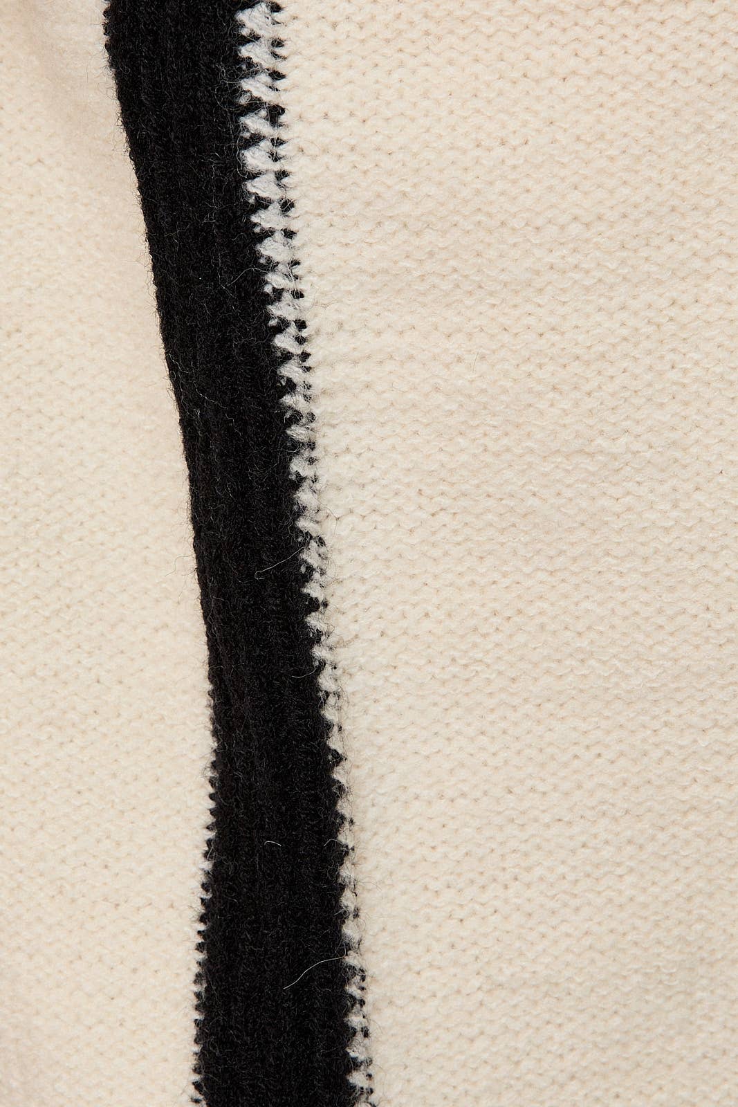 MOCK NECK SLEEVELESS SWEATER TOP - OS